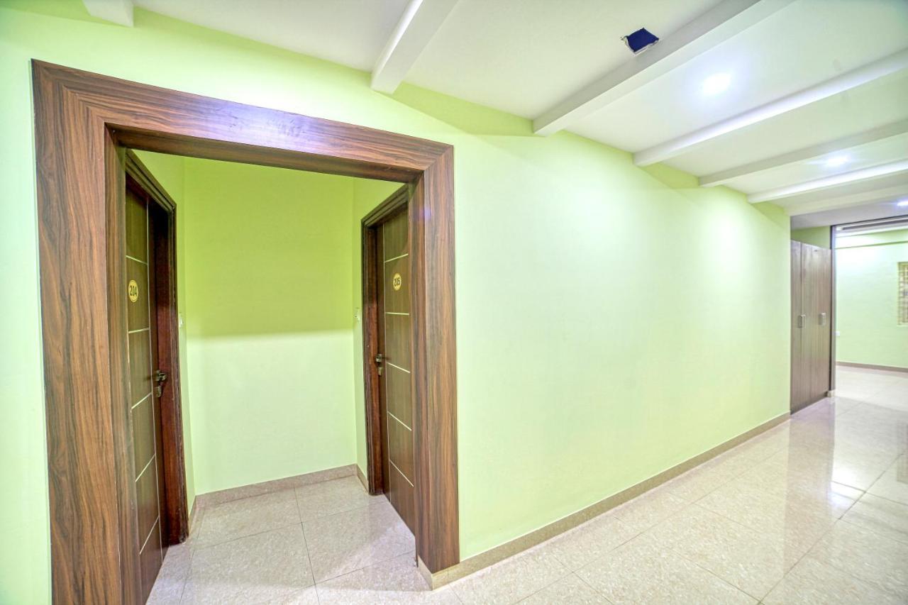 Redkey Inn Hotel Near Bangalore Airport Airport Pickup & Drop Available 24X7 Yelahanka エクステリア 写真