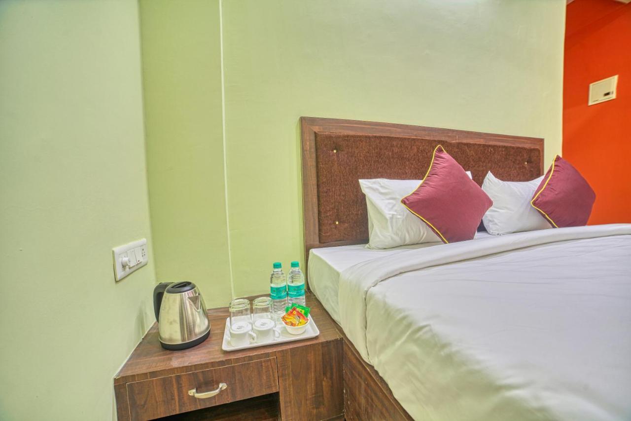 Redkey Inn Hotel Near Bangalore Airport Airport Pickup & Drop Available 24X7 Yelahanka エクステリア 写真