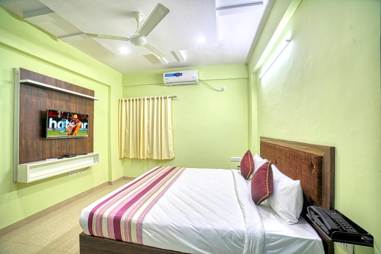 Redkey Inn Hotel Near Bangalore Airport Airport Pickup & Drop Available 24X7 Yelahanka エクステリア 写真