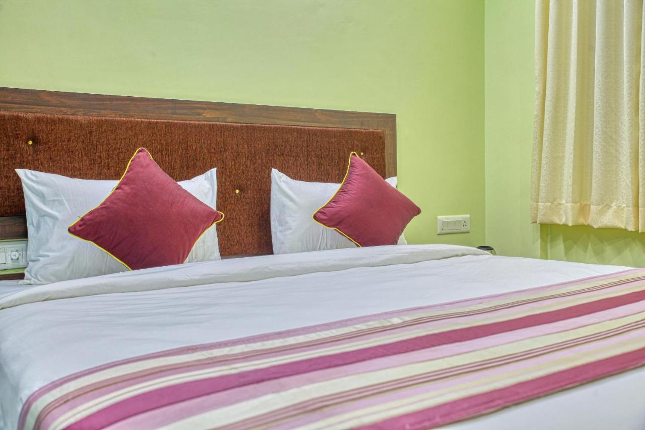 Redkey Inn Hotel Near Bangalore Airport Airport Pickup & Drop Available 24X7 Yelahanka エクステリア 写真